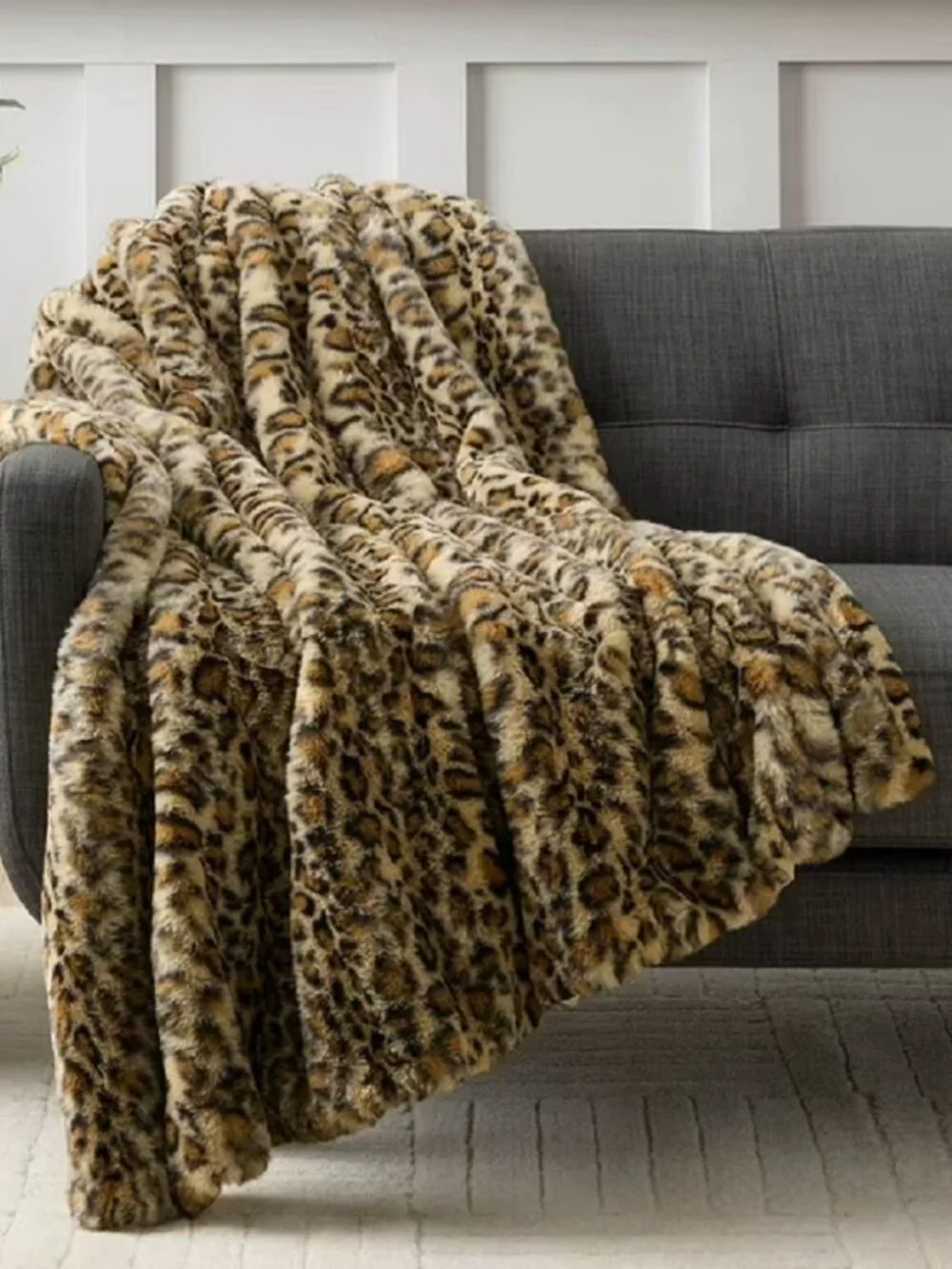 Member's Mark Leopard Hotel Premier Collection Luxury Faux Fur Throw, 60
